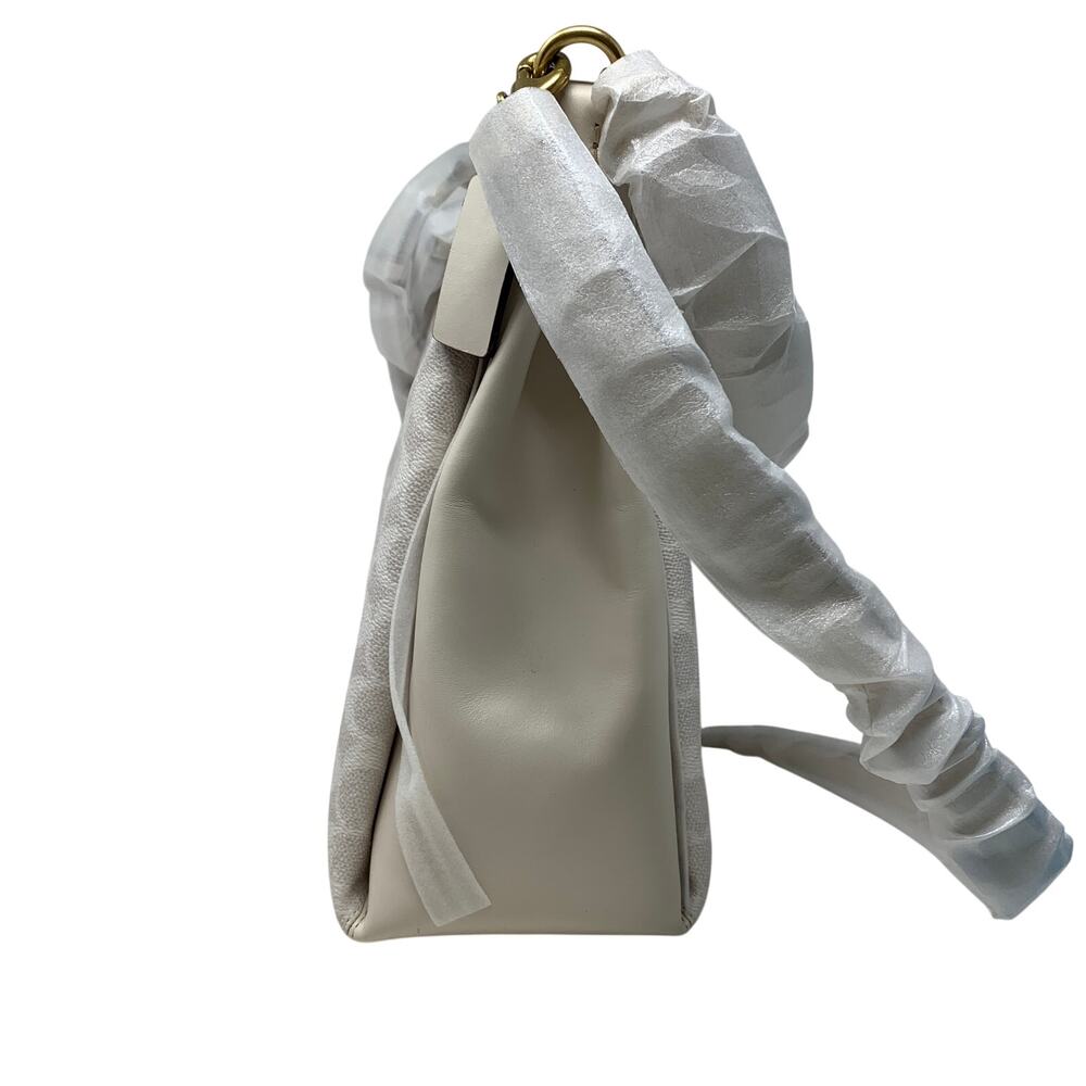Coach Signature Coated Canvas Shay Crossbody Shoulder Bag Chalk White NEW - Picture 3 of 7